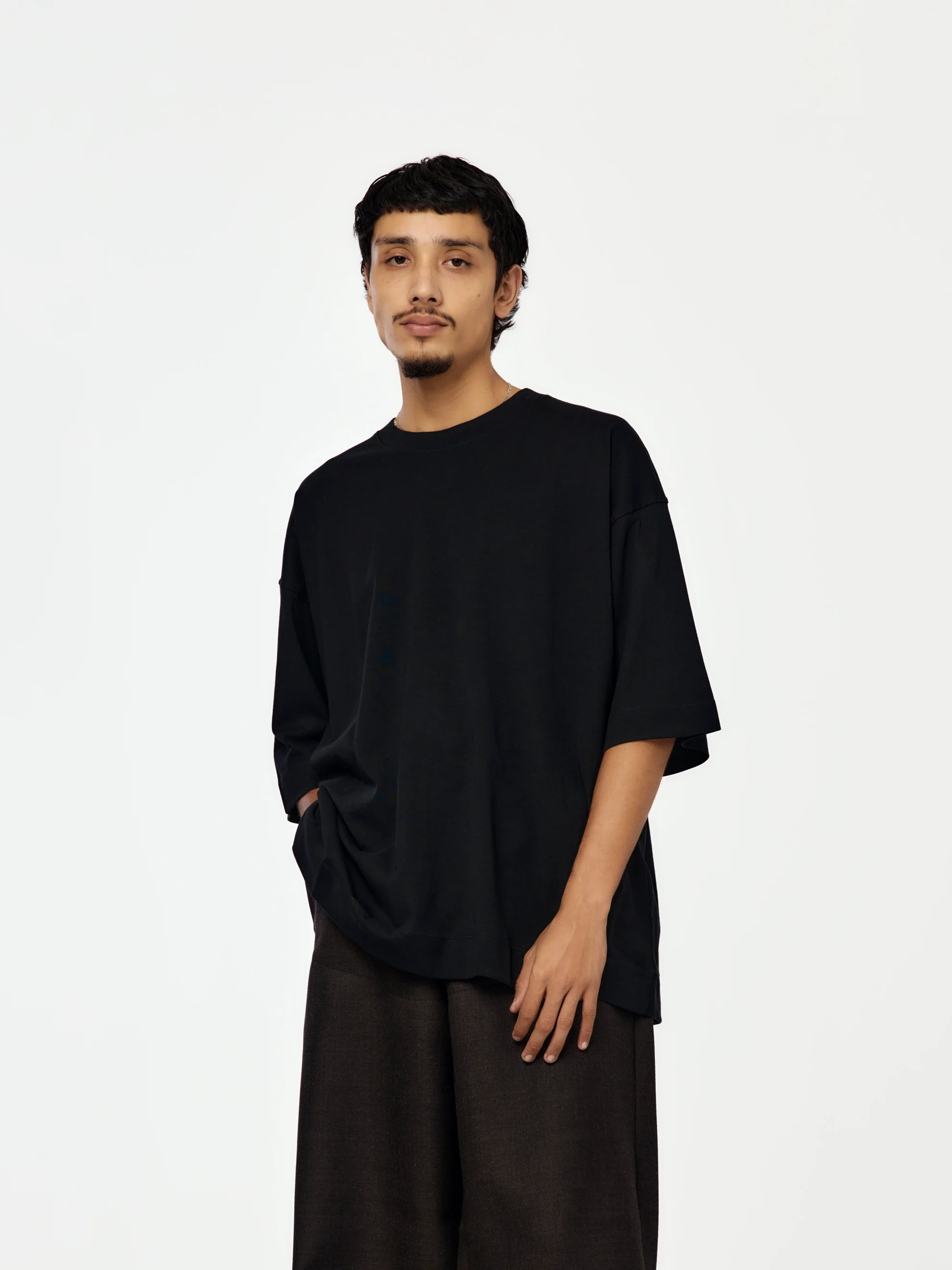 Hen 2603 M.K. SS T-Shirt (Black)