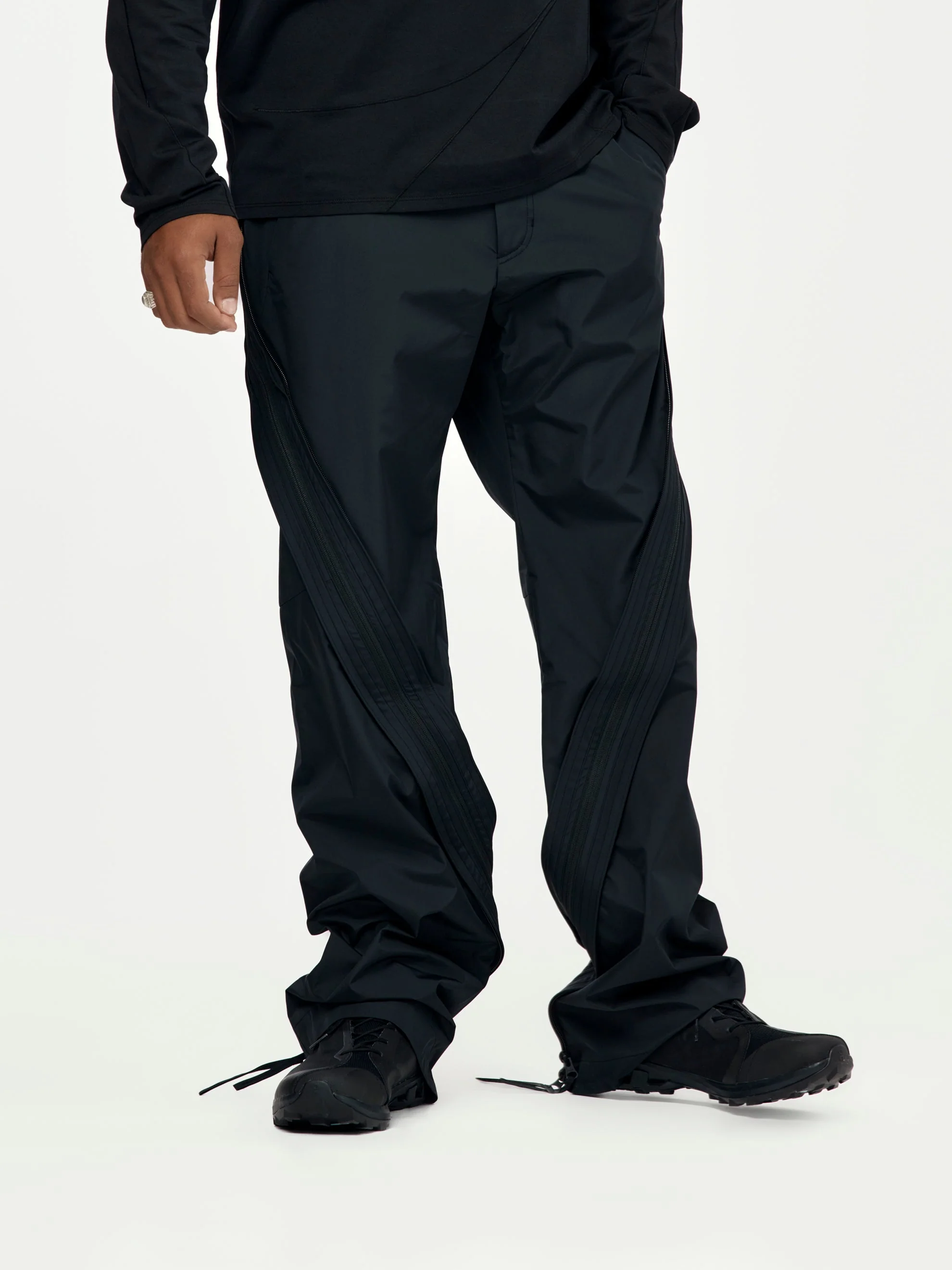 7.0 TECHNICAL PANTS CENTER (BLACK) - Image 3