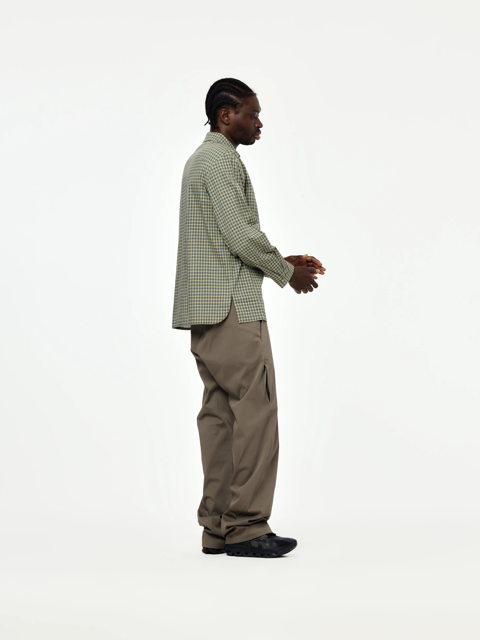 8.0 Woven Shirt Right - Image 5