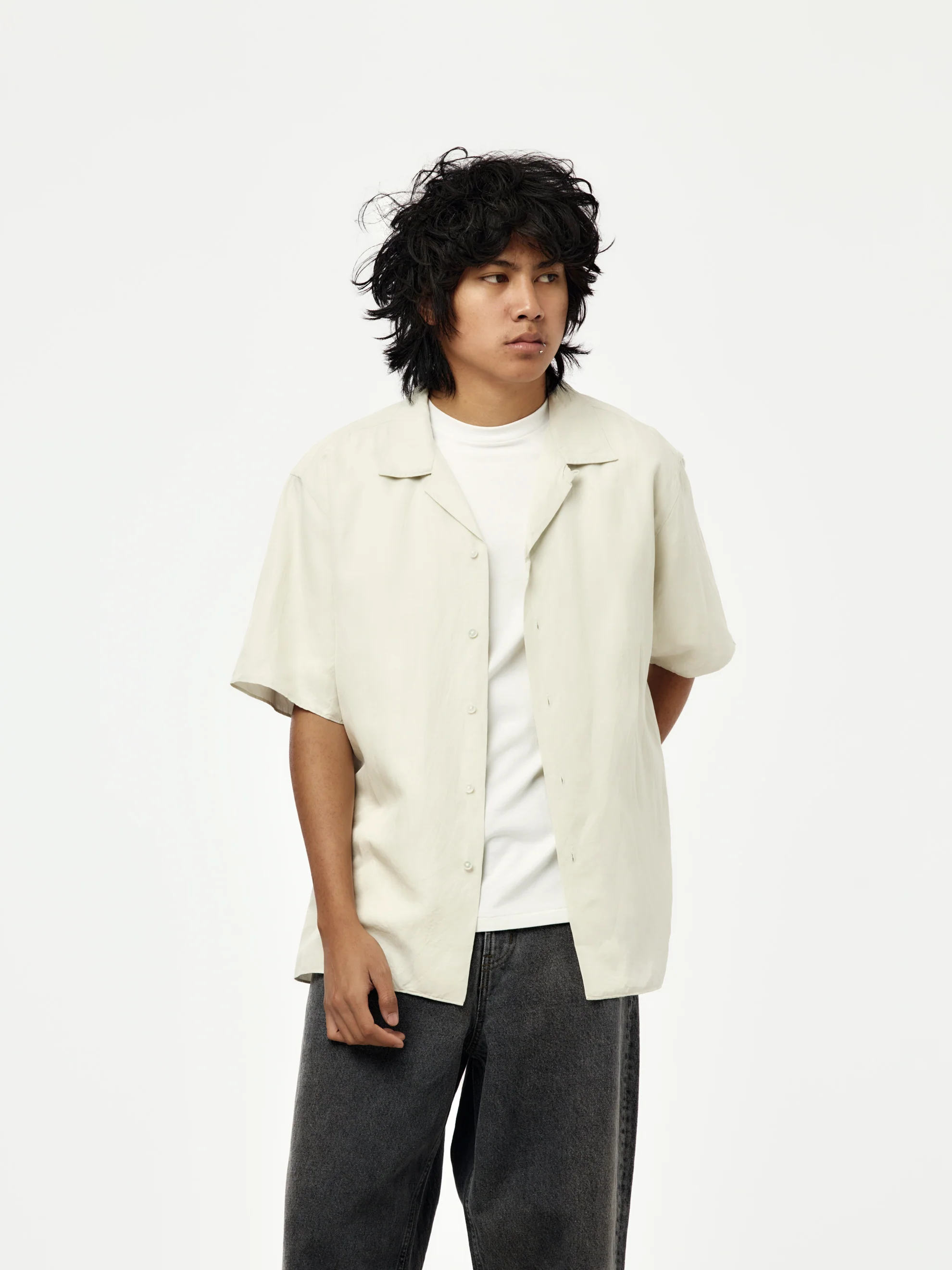 Vintage Silk Linen Short-Sleeve Open Collar Shirt (Ecru)