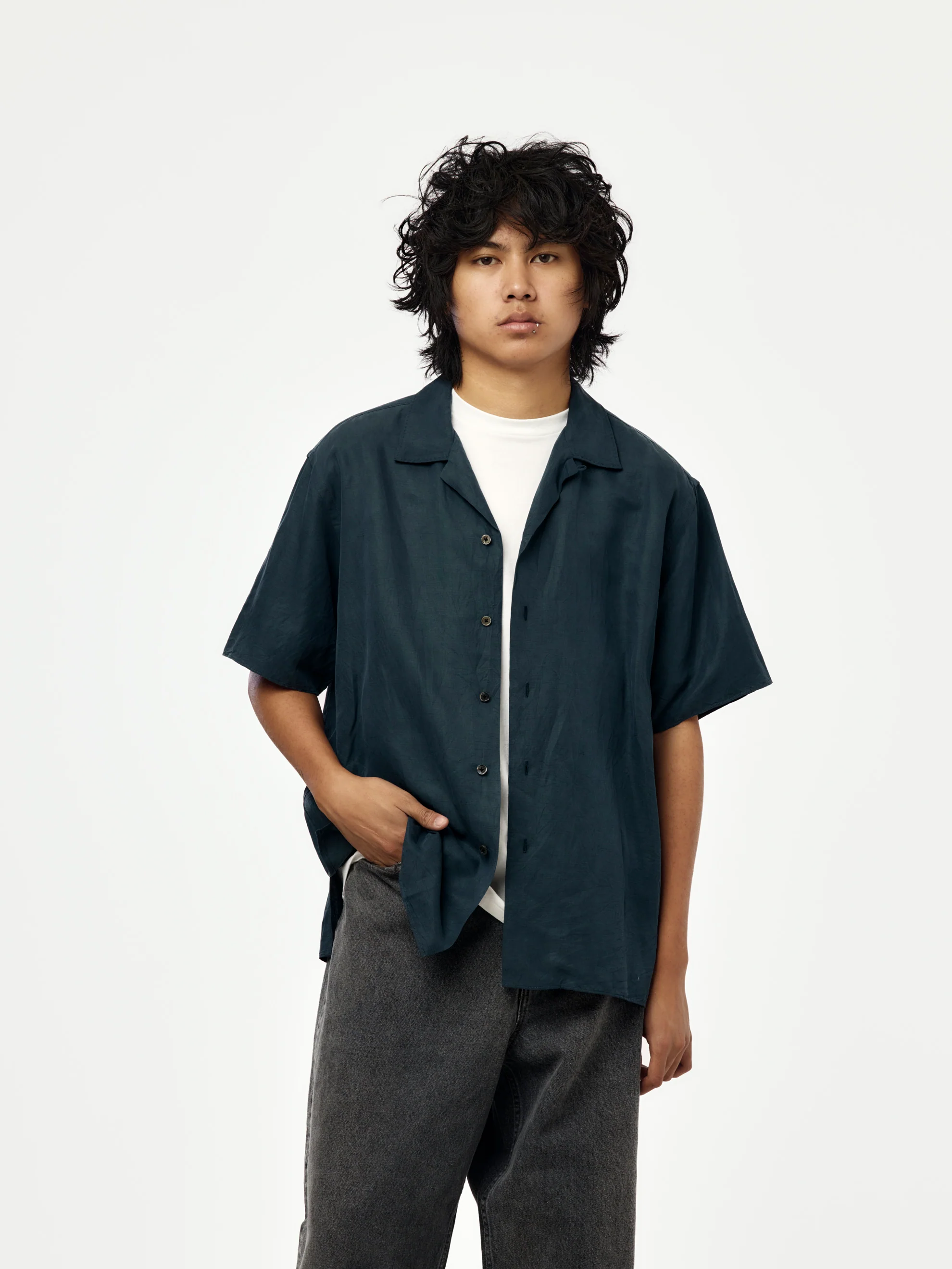 Vintage Silk Linen Short-Sleeve Open Collar Shirt (Navy)