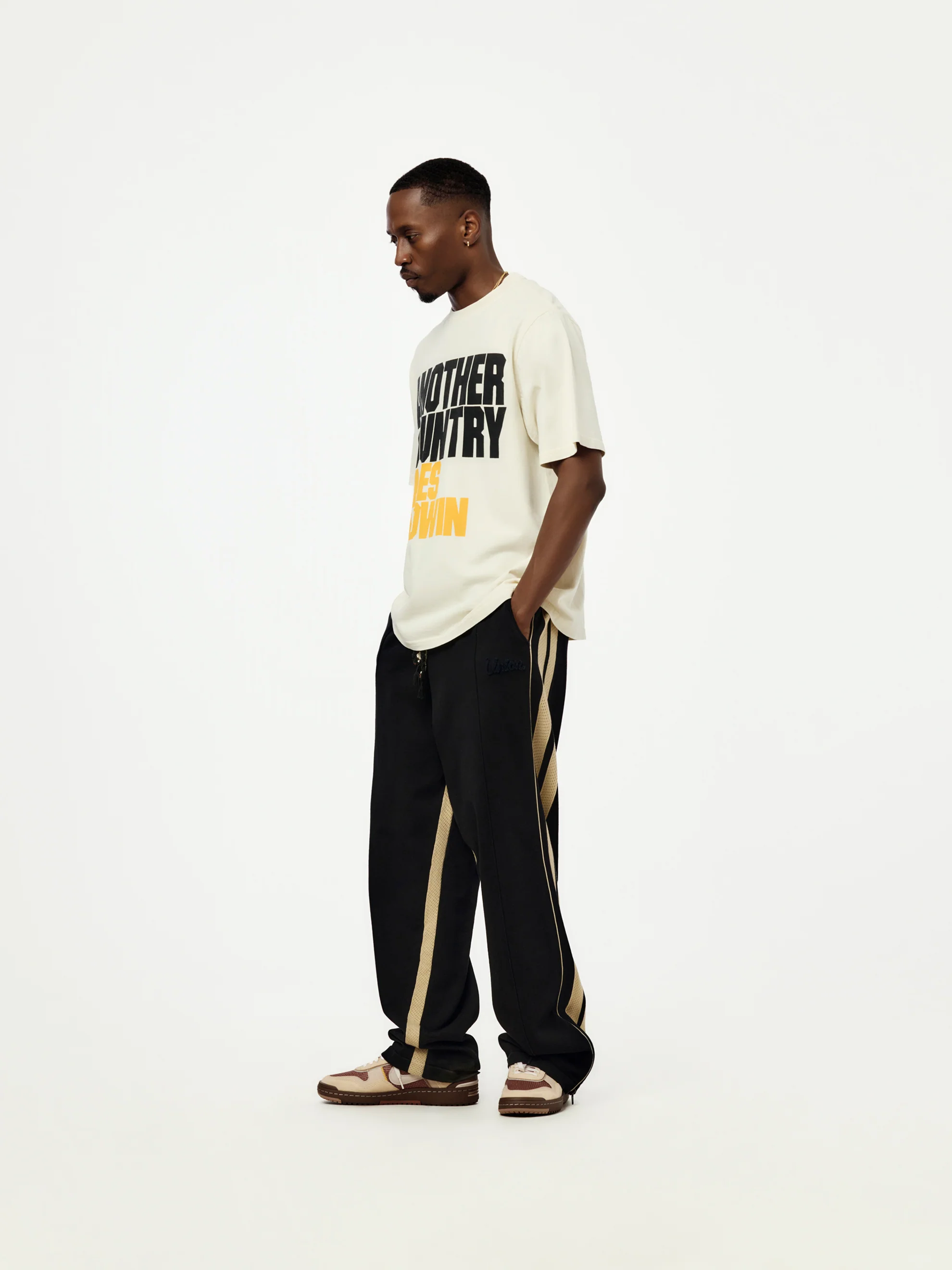 ANOTHER COUNTRY TEE (VINTAGE WHITE) - Image 4