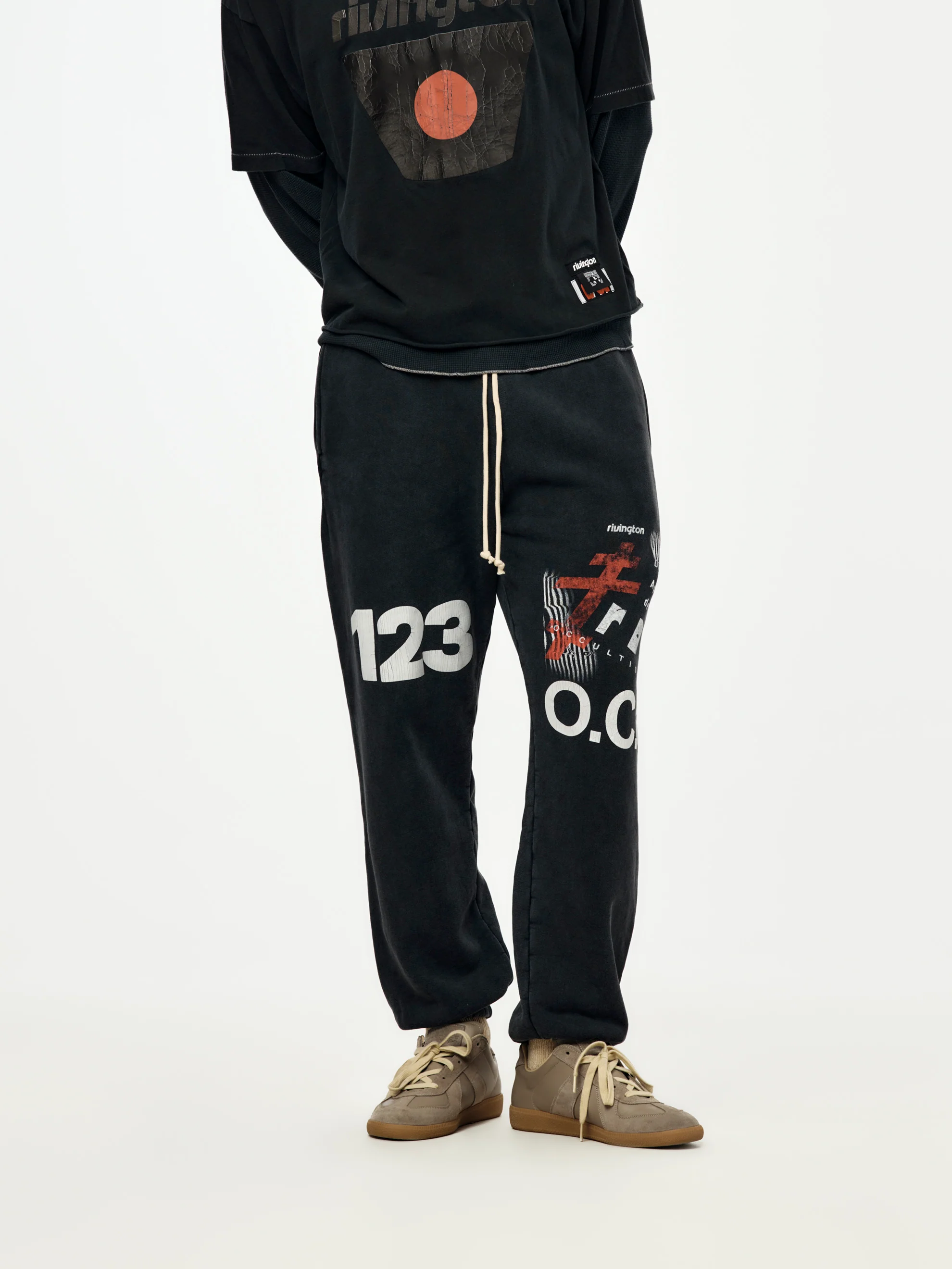 APOCRYPHA ENEMY SWEAT (Mechanic Black)