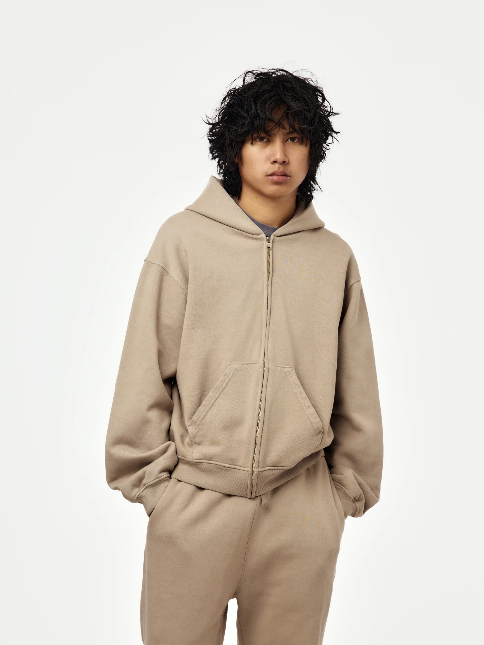 baggy crop zip hoodie (dune)