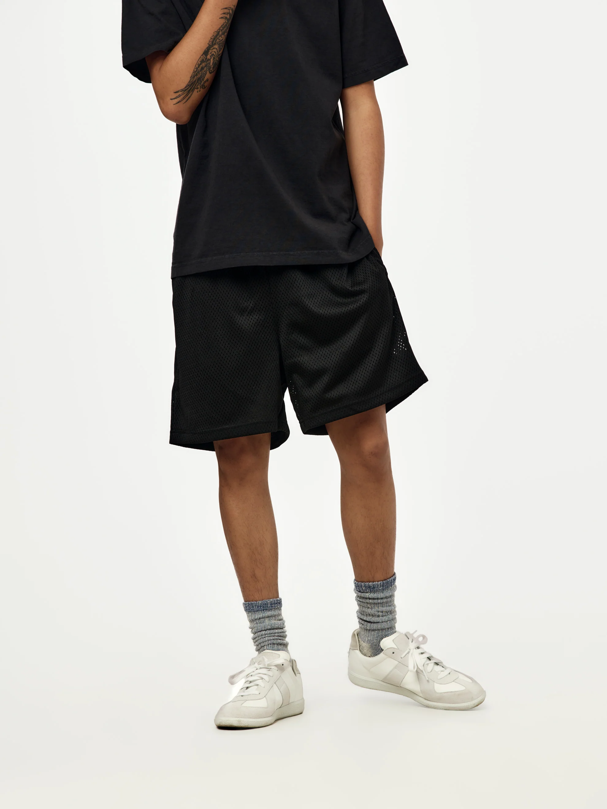 basketball shorts (black)