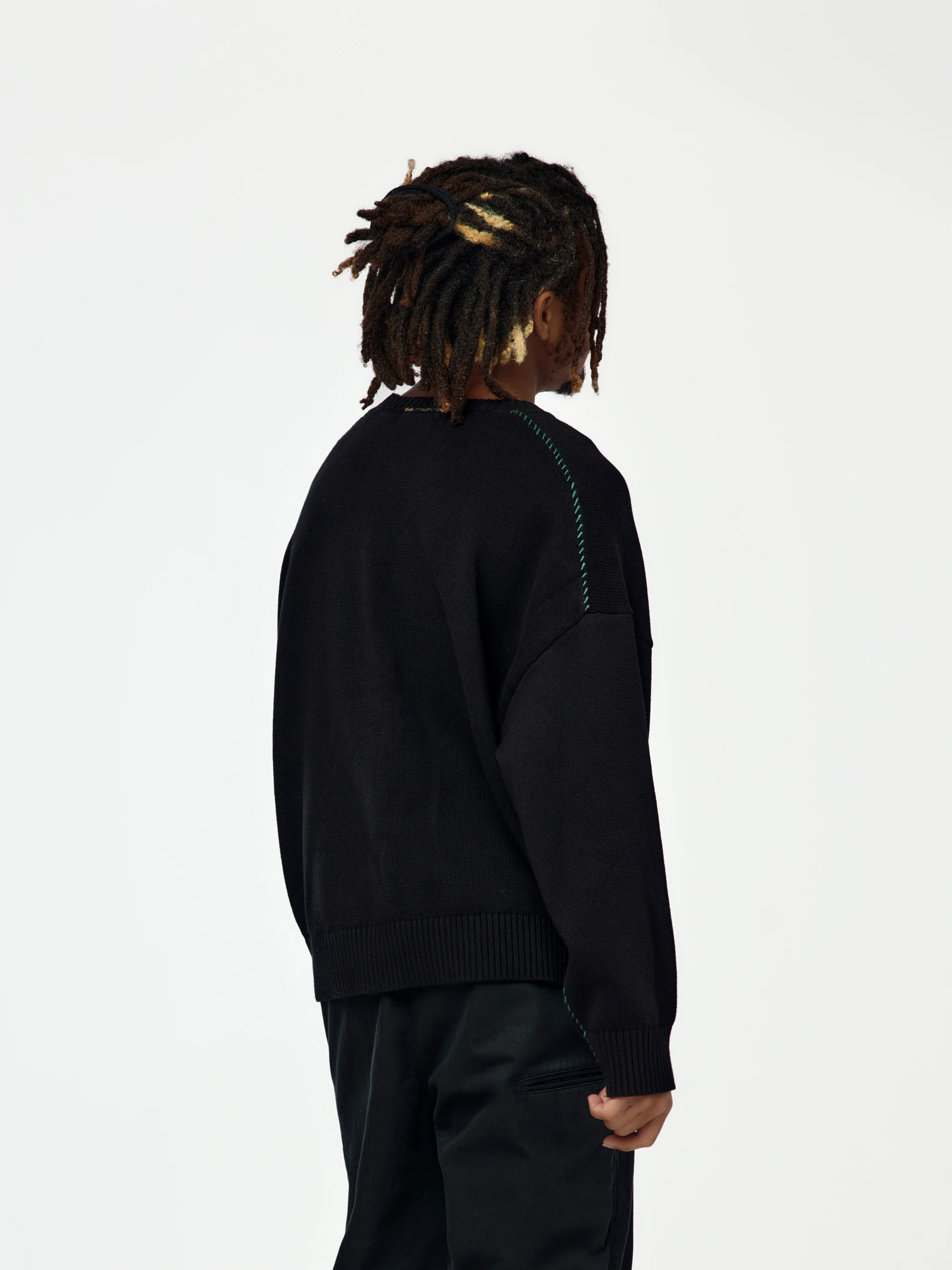 Bolden Sweater (Caviar) - Image 3