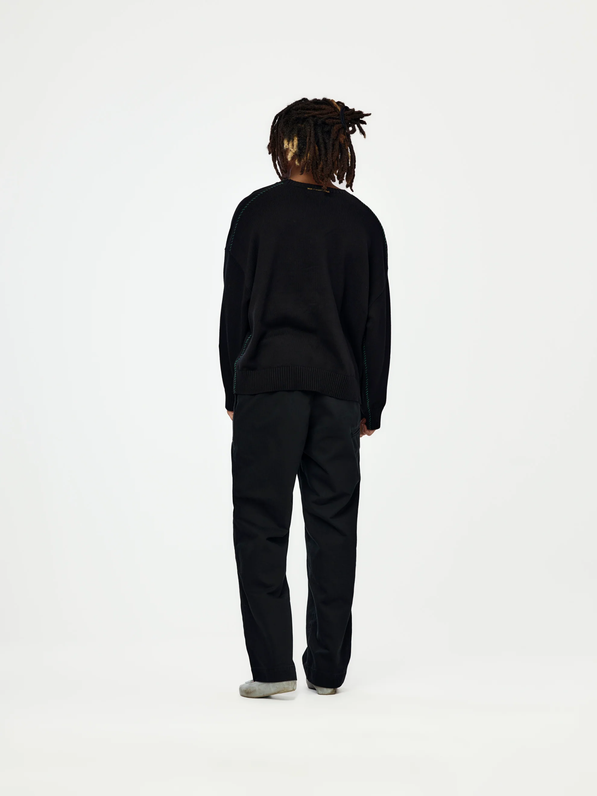 Bolden Sweater (Caviar) - Image 5