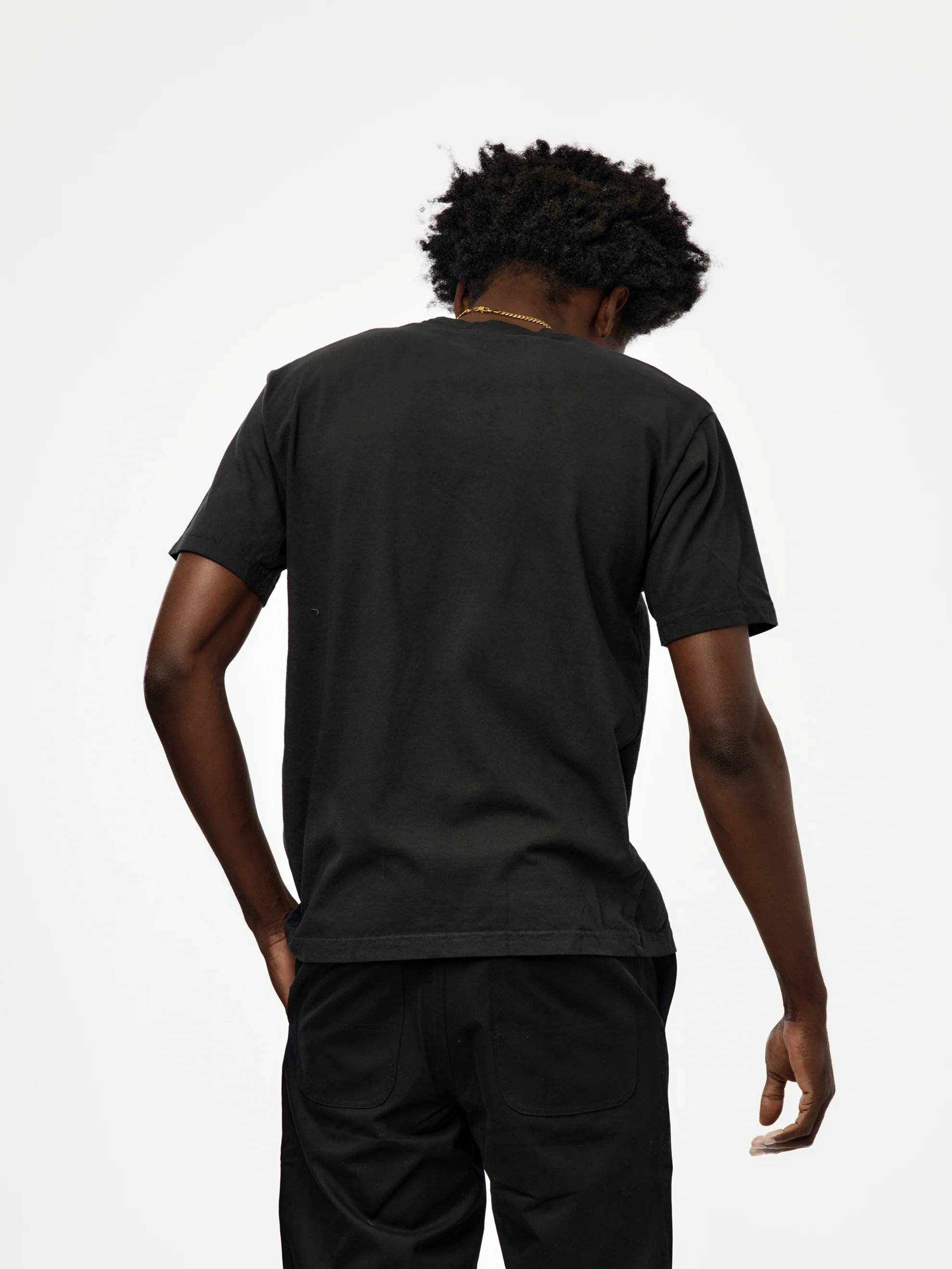 Classic T-shirt (Black) - Image 3