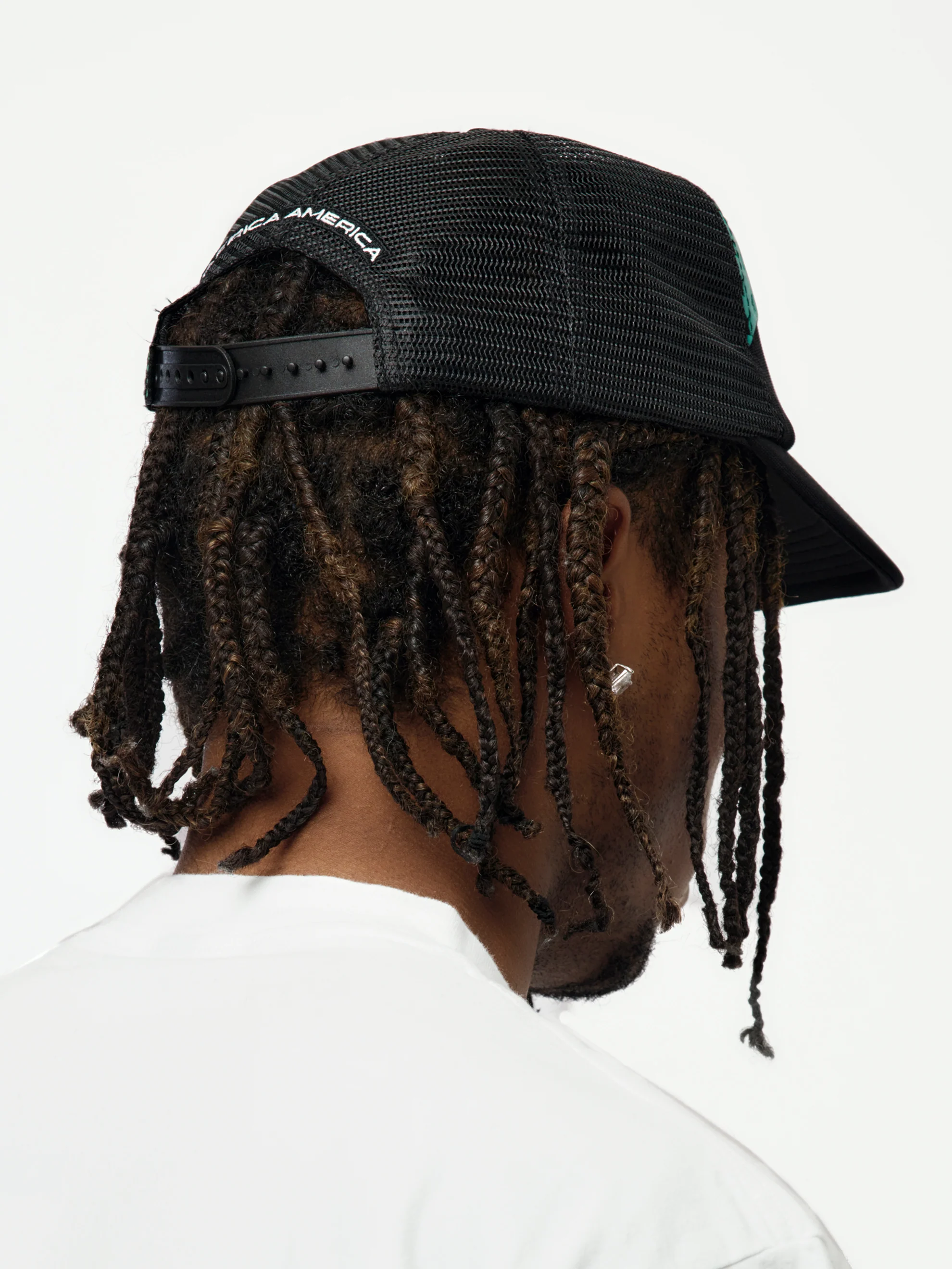 DRMF! TRUCKER HAT IN BLACK - Image 3
