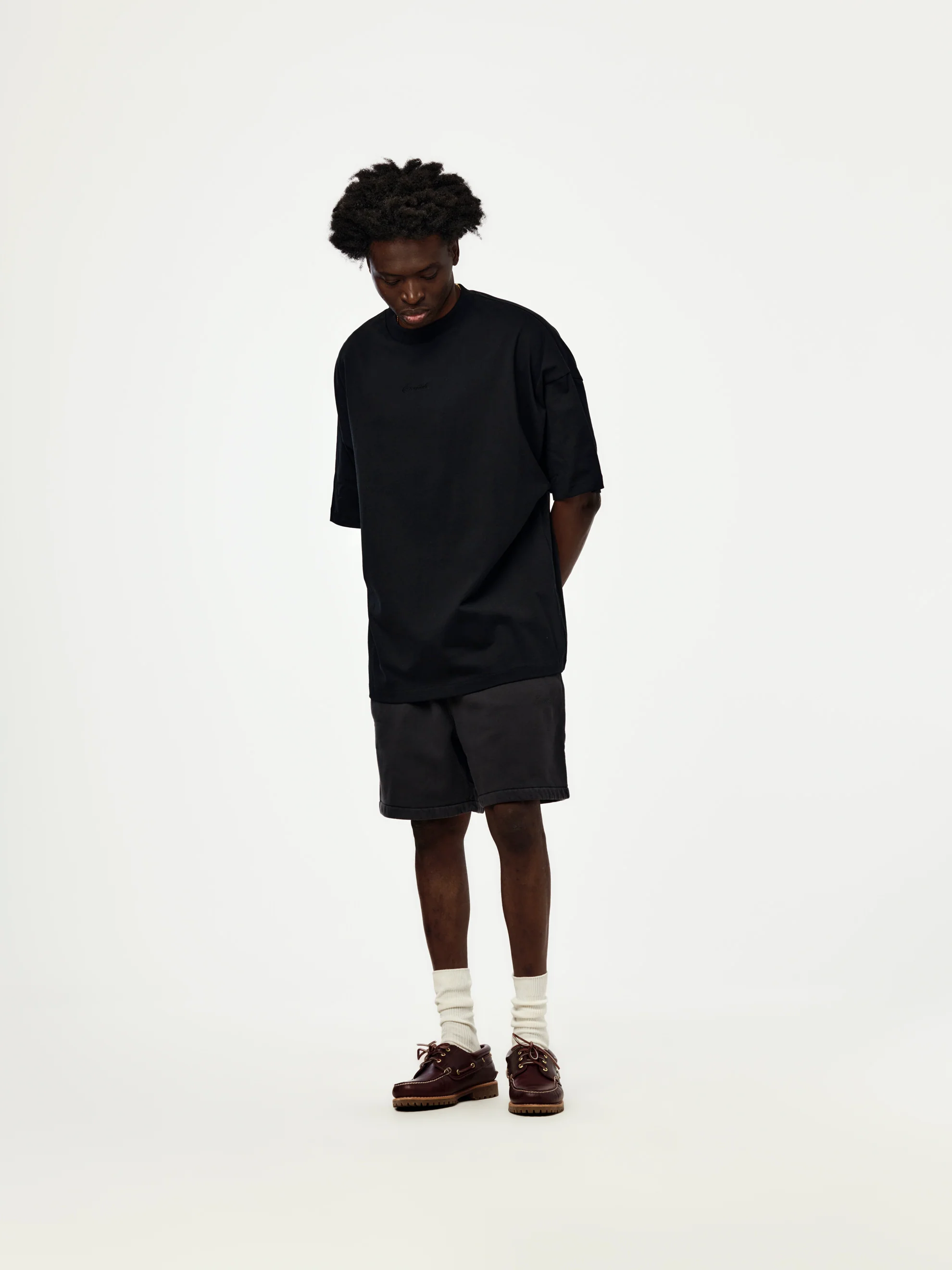 SIGNATURE 90'S SHORT SLEEVE TEE (BLACK) - Image 4