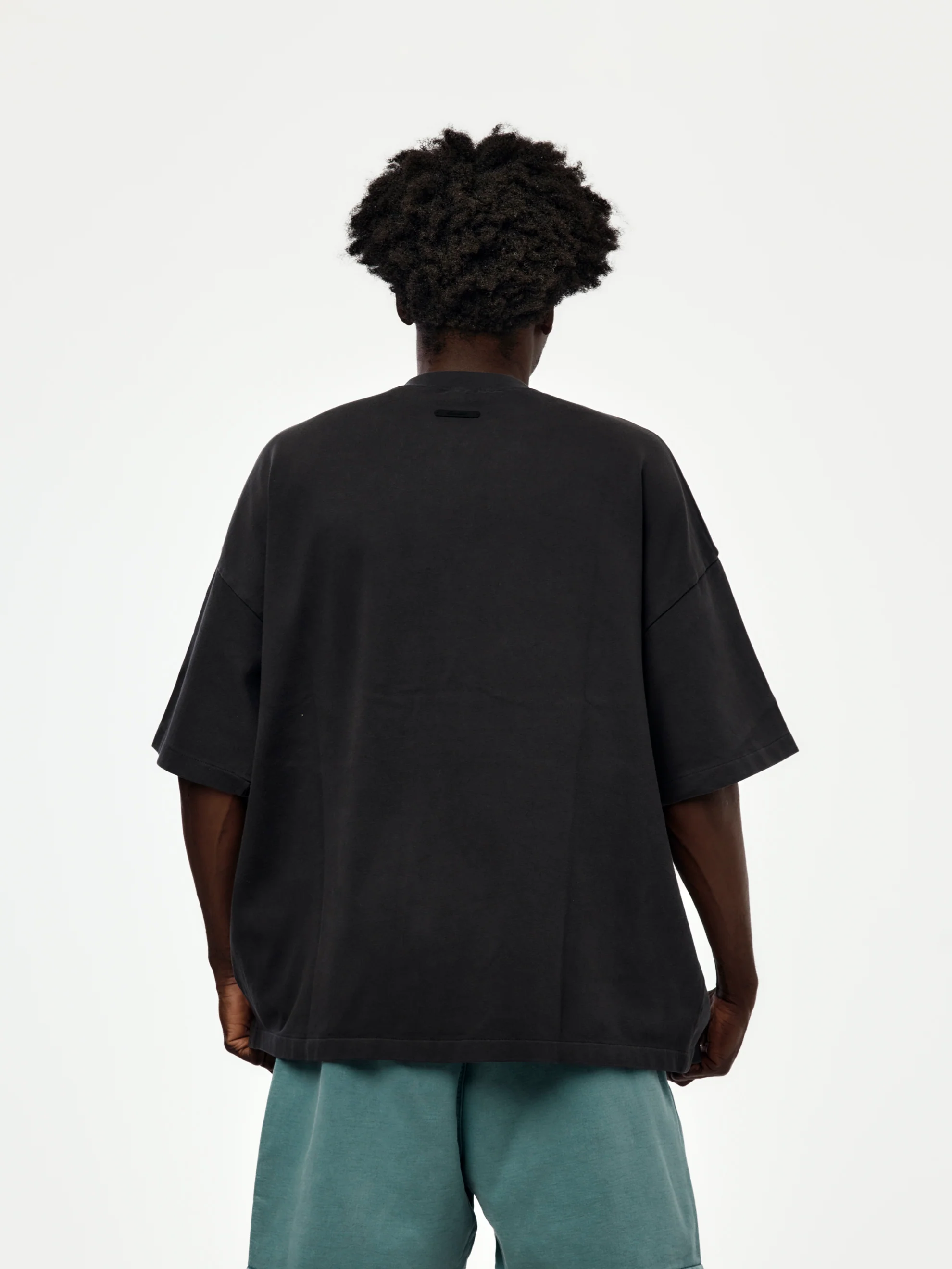 SIGNATURE 90'S SHORT SLEEVE TEE (FADED BLACK) - Image 3