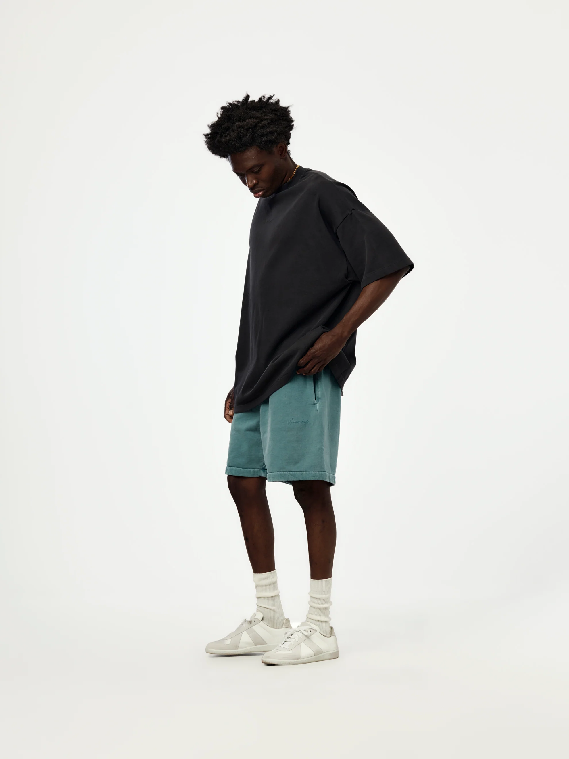 SIGNATURE 90'S SHORT SLEEVE TEE (FADED BLACK) - Image 4