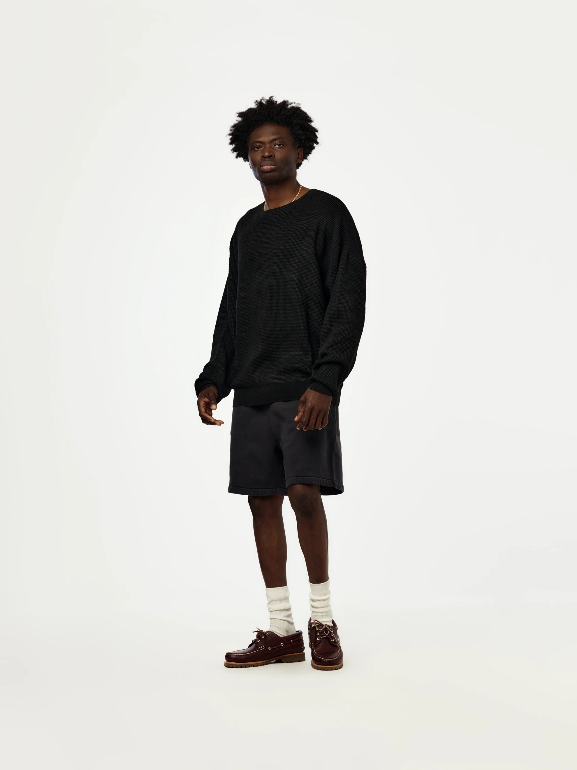 SIGNATURE WAFFLE 90'S CREWNECK SWEATER (VINTAGE BLACK) - Image 4