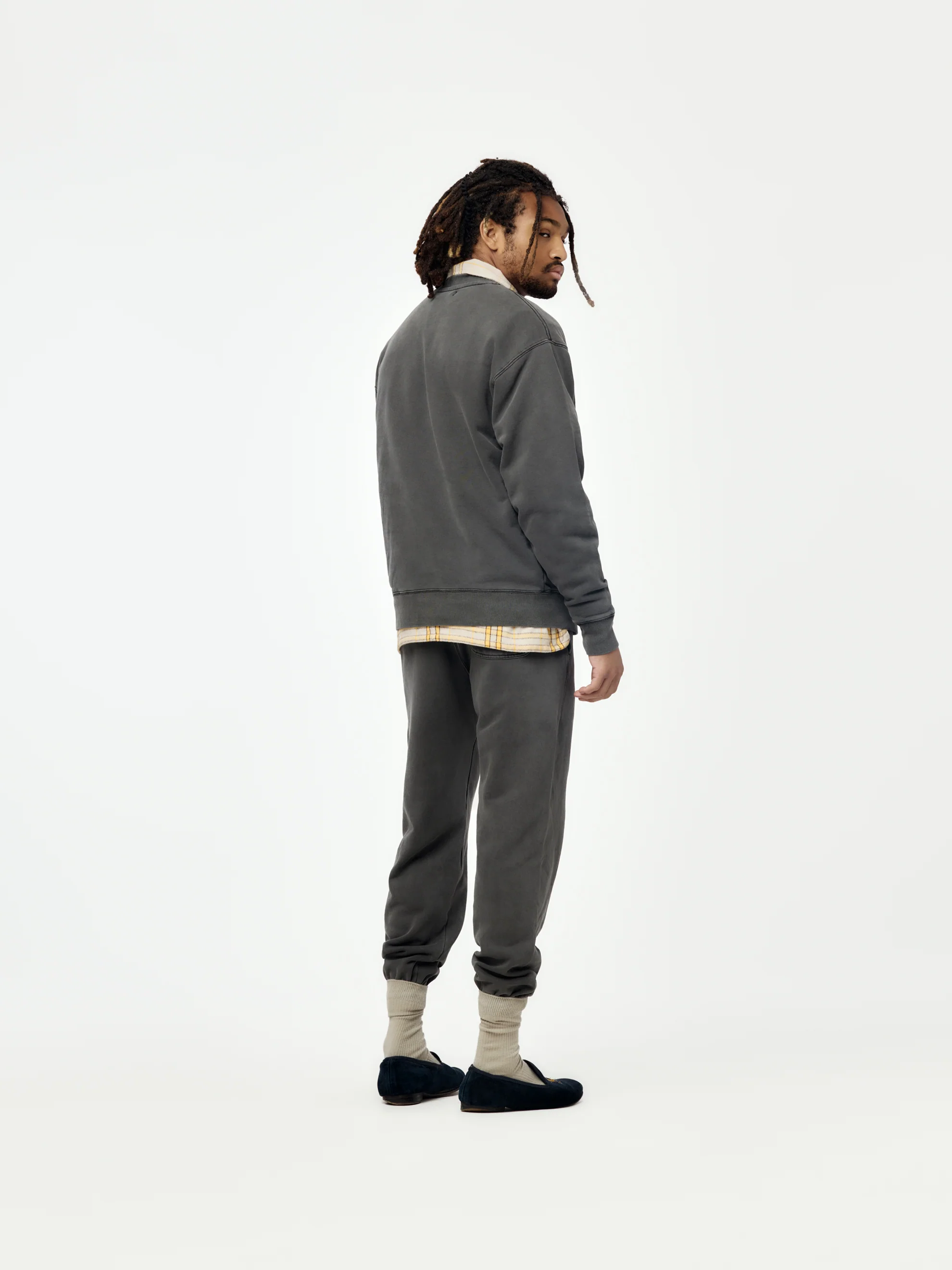 Fellini Crewneck (Vintage Black) - Image 5