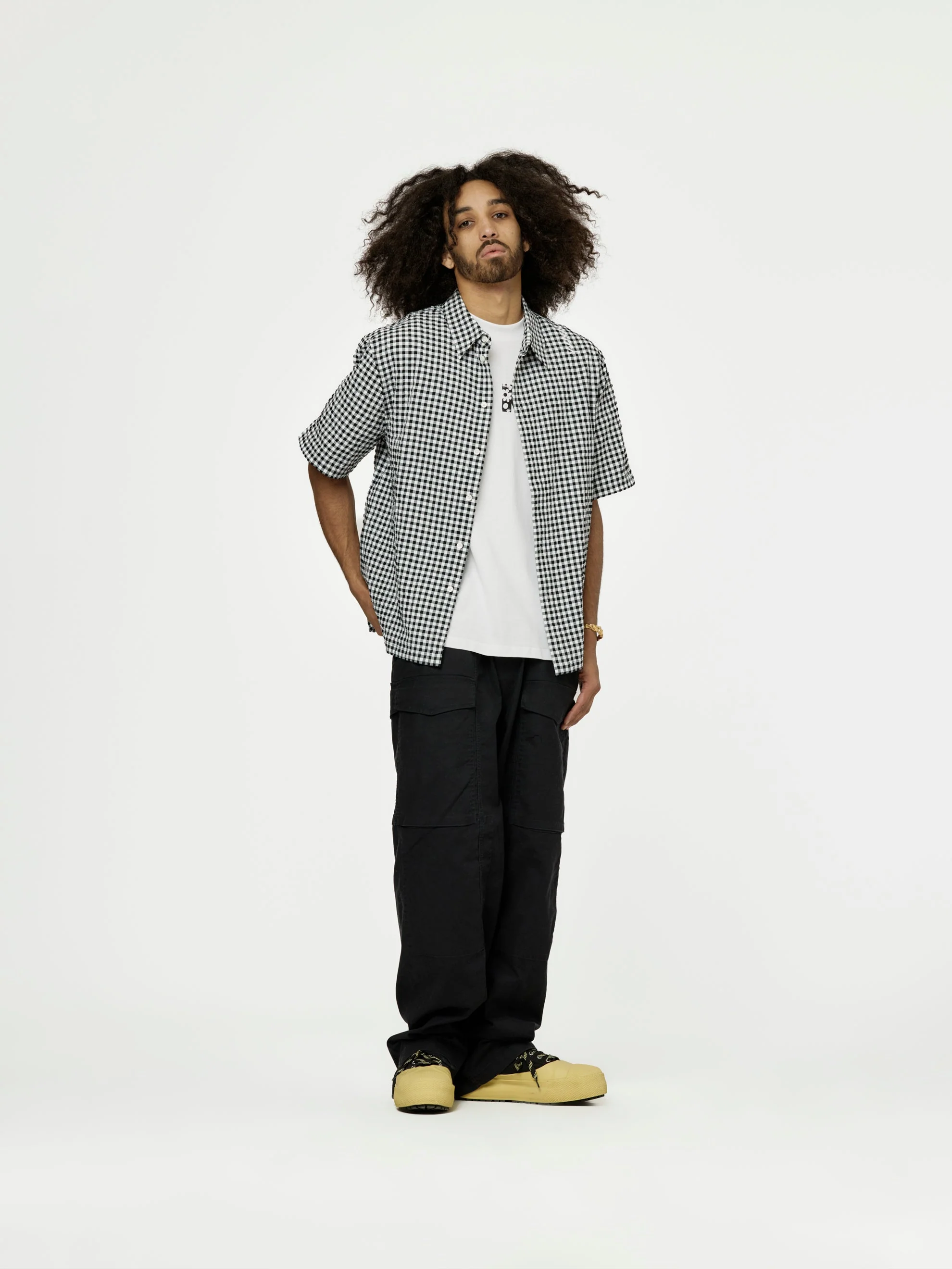 Gingham Seersucker Short-Sleeved Shirt (Black) - Image 4