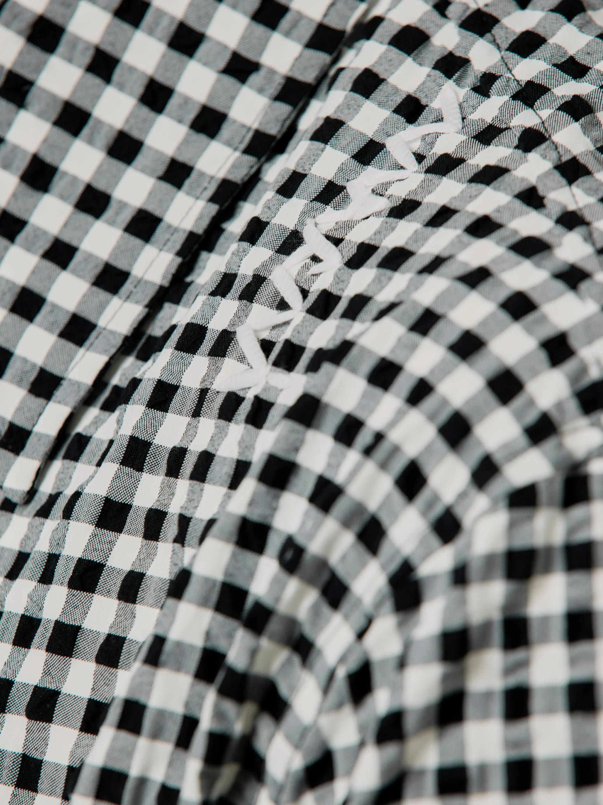 Gingham Seersucker Short-Sleeved Shirt (Black) - Image 6