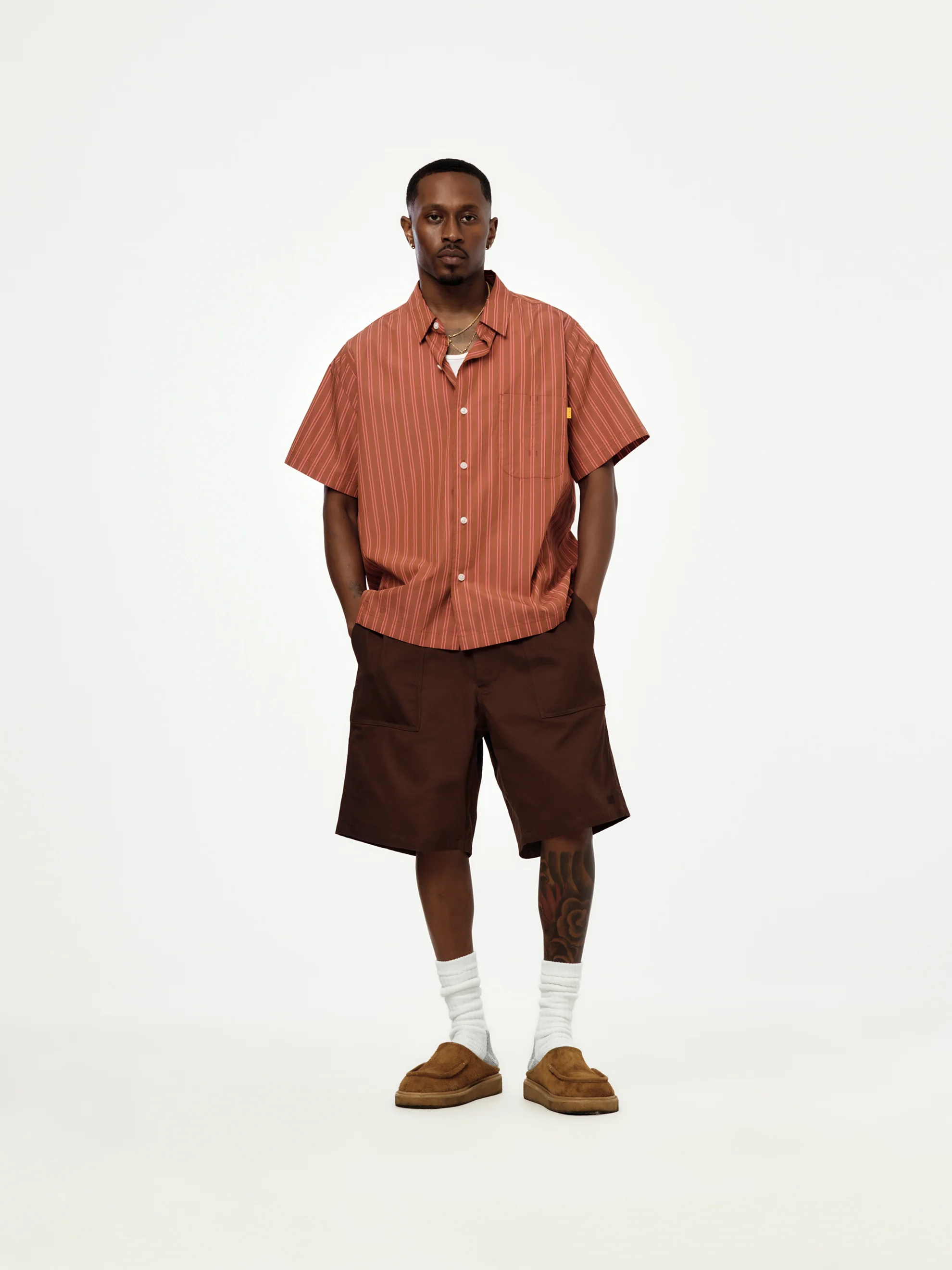 GRAMERCY SS SHIRT (DARK BROWN) - Image 4