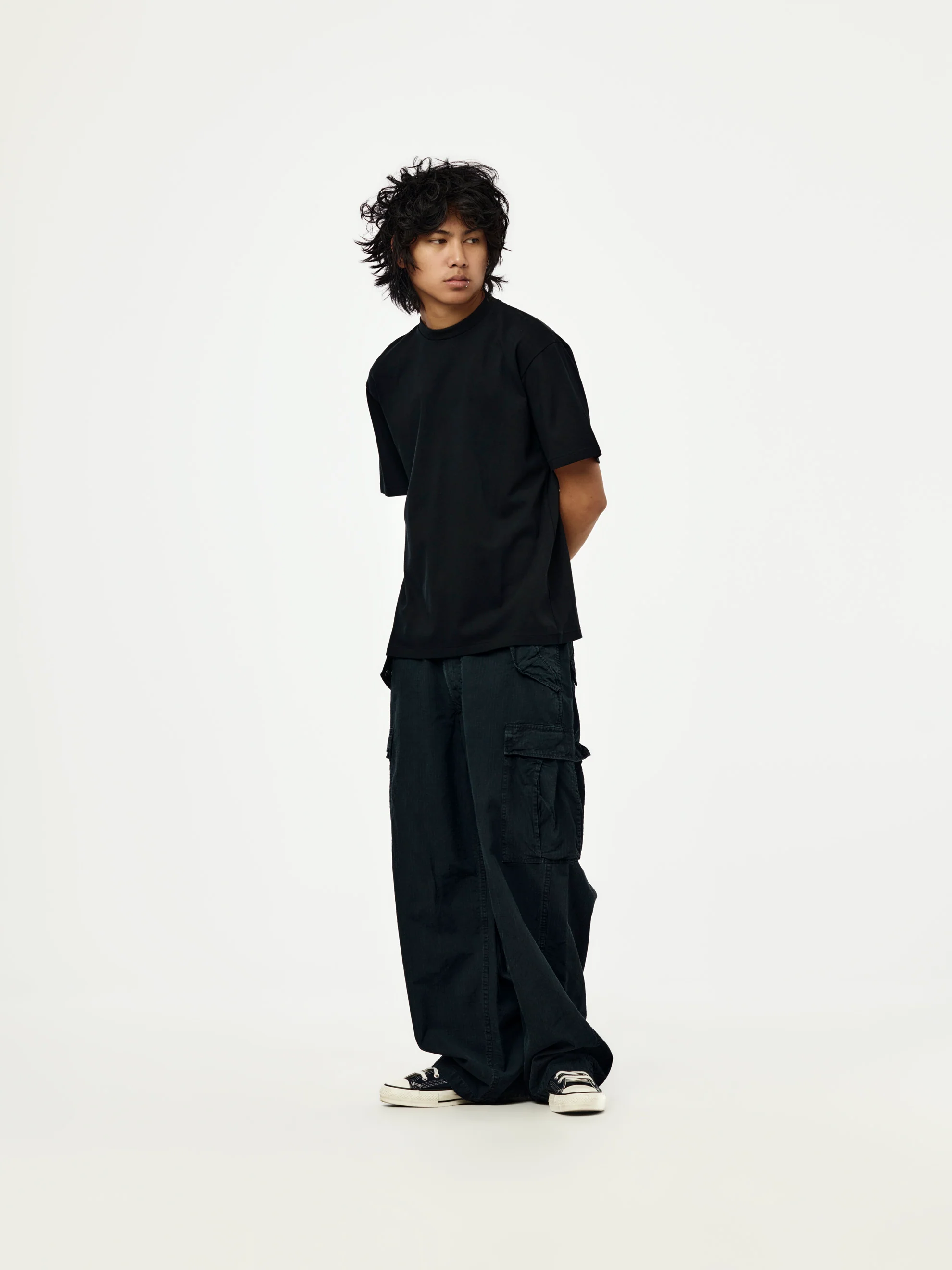 Heavy Weight T-Shirt (BLACK) (SIS) - Image 4