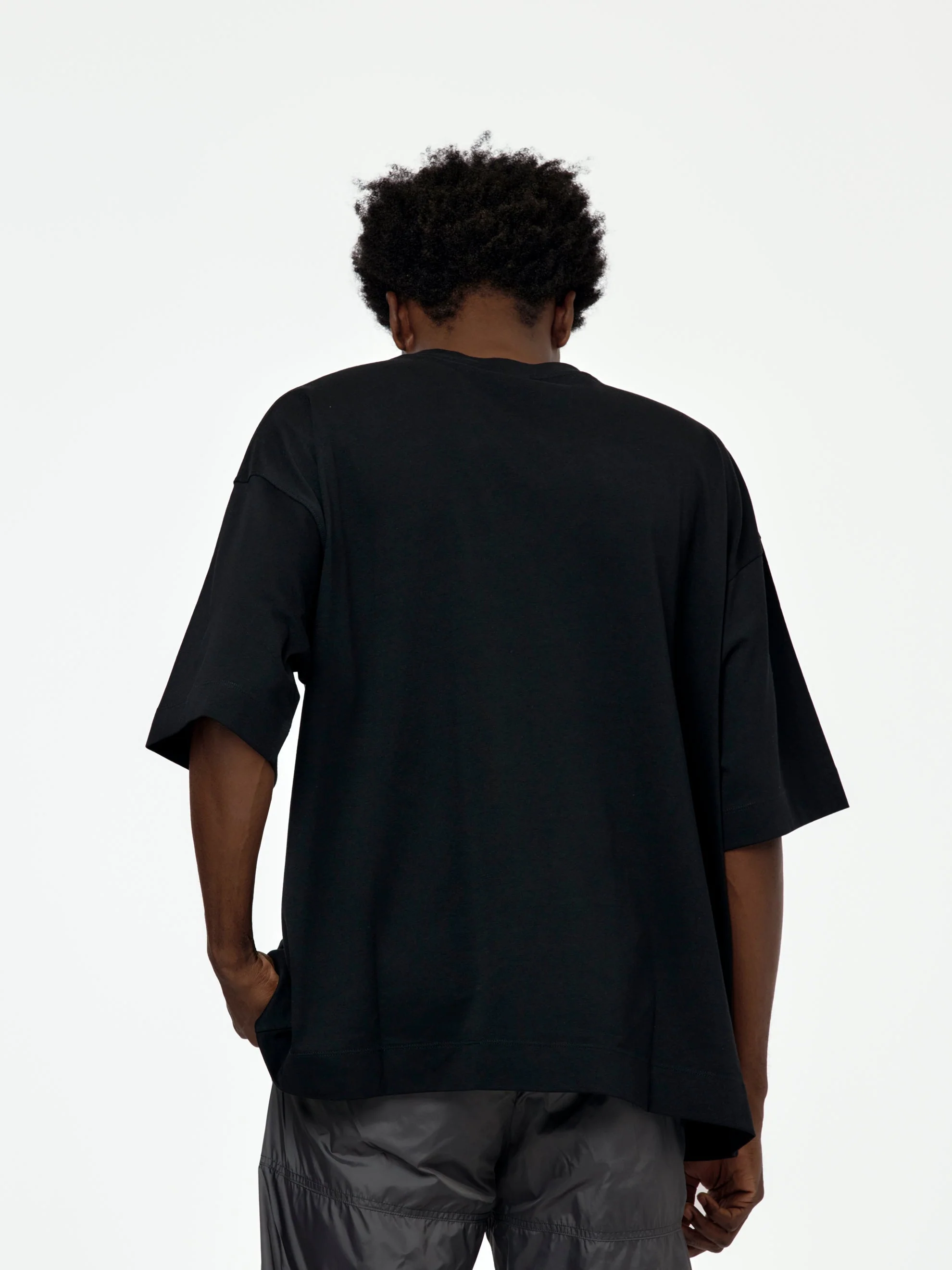 Hen S/S T-Shirt (Black) - Image 3