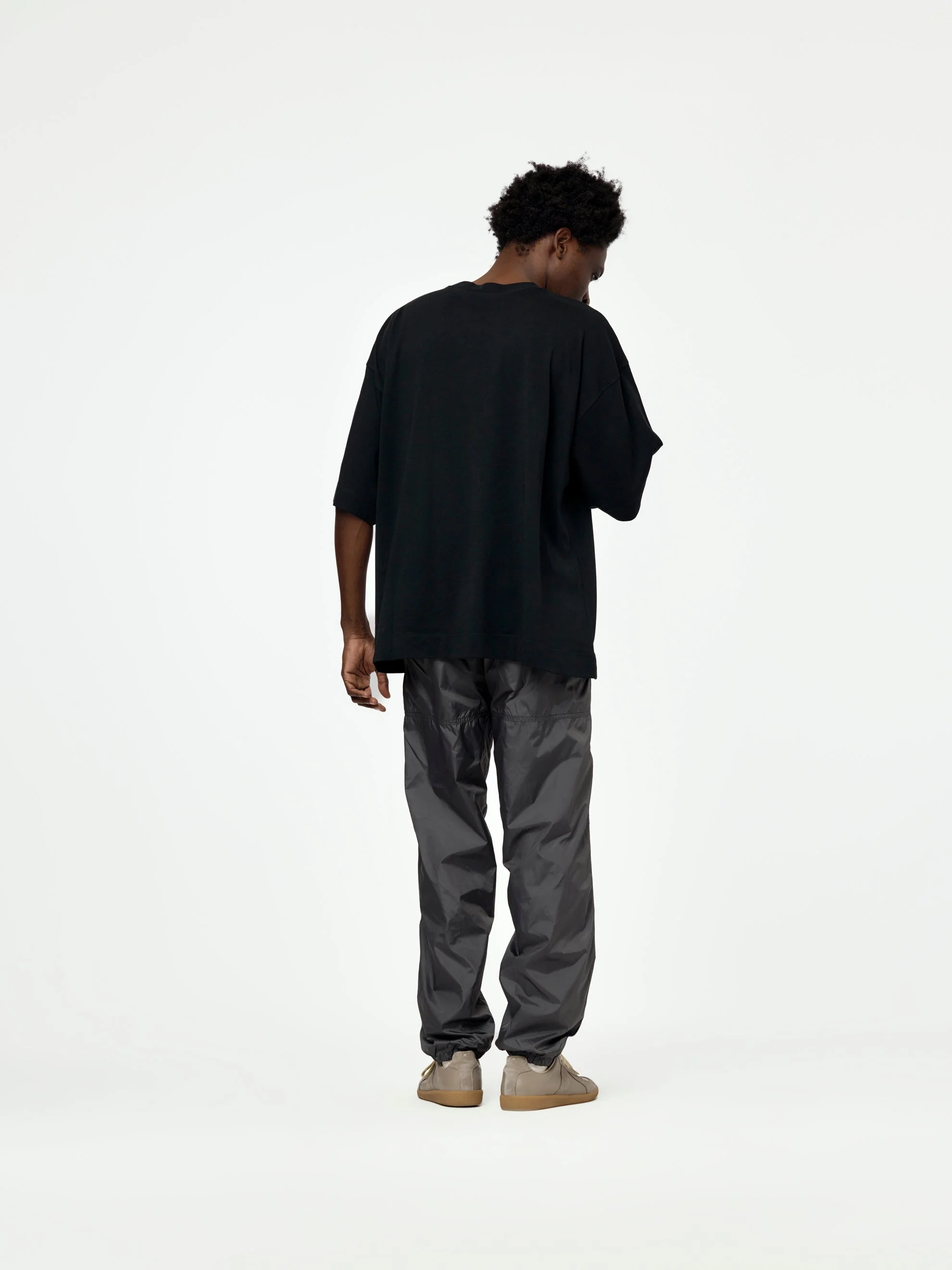 Hen S/S T-Shirt (Black) - Image 5