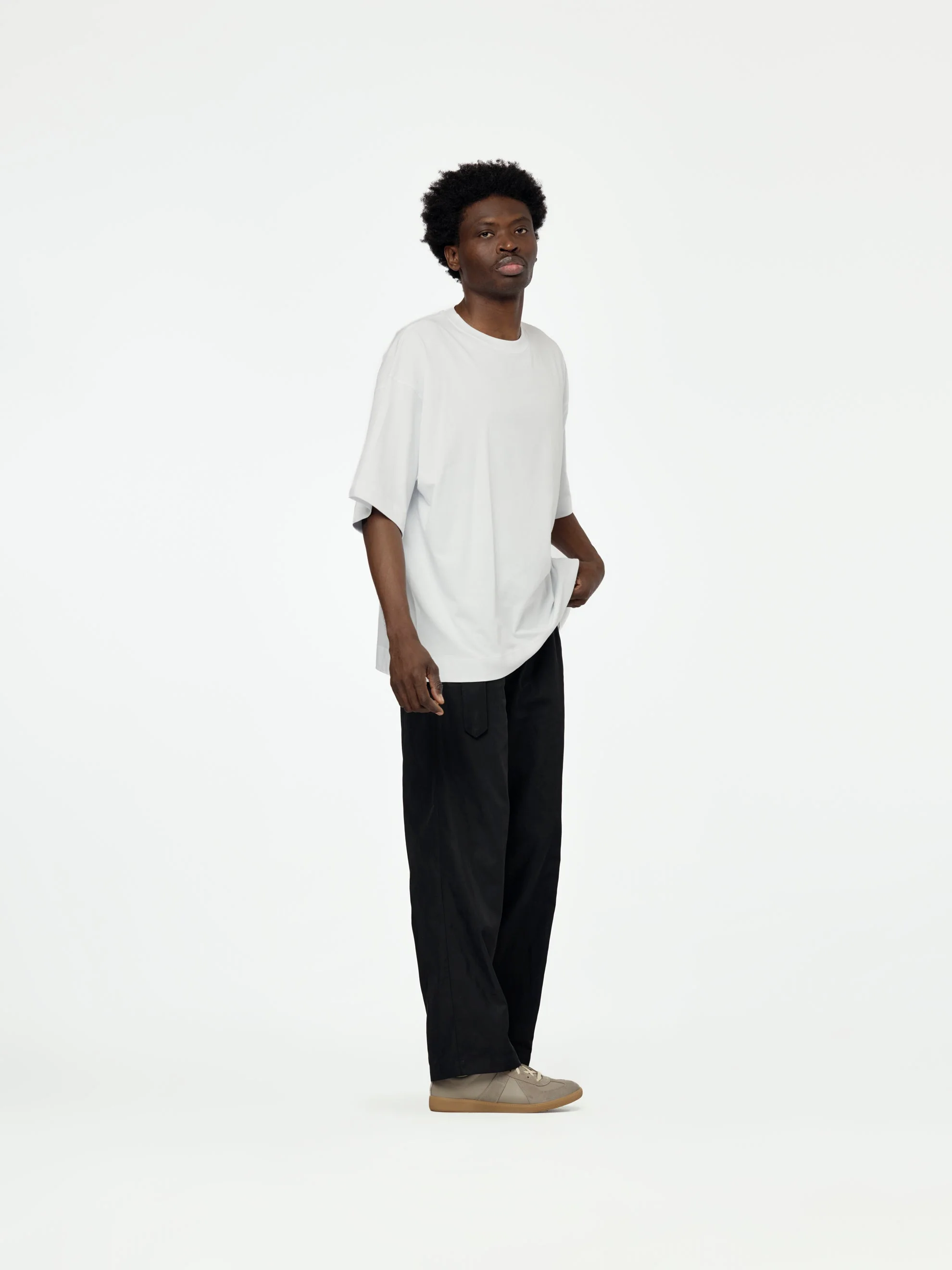 Hen S/S T-Shirt (White) - Image 4