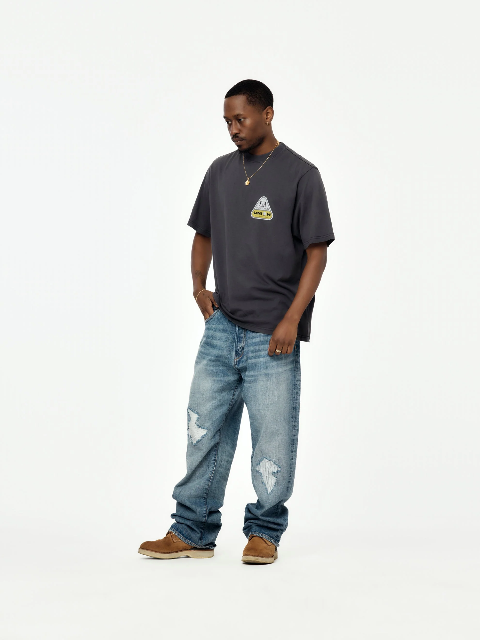 Location Tee (Vintage Black) - Image 5