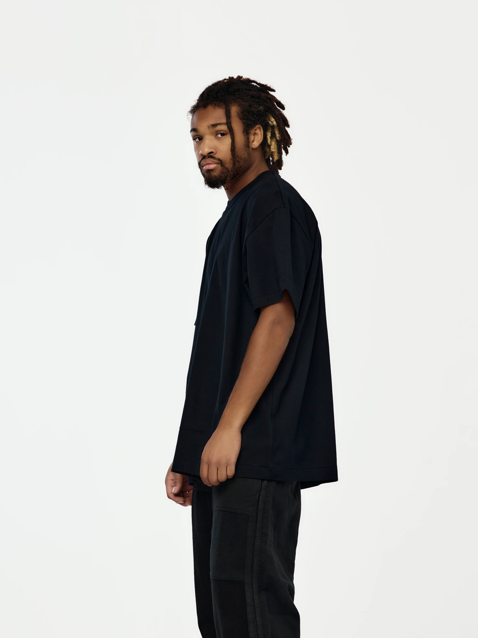 MEN'S T-SHIRT (BLACK) - Image 2