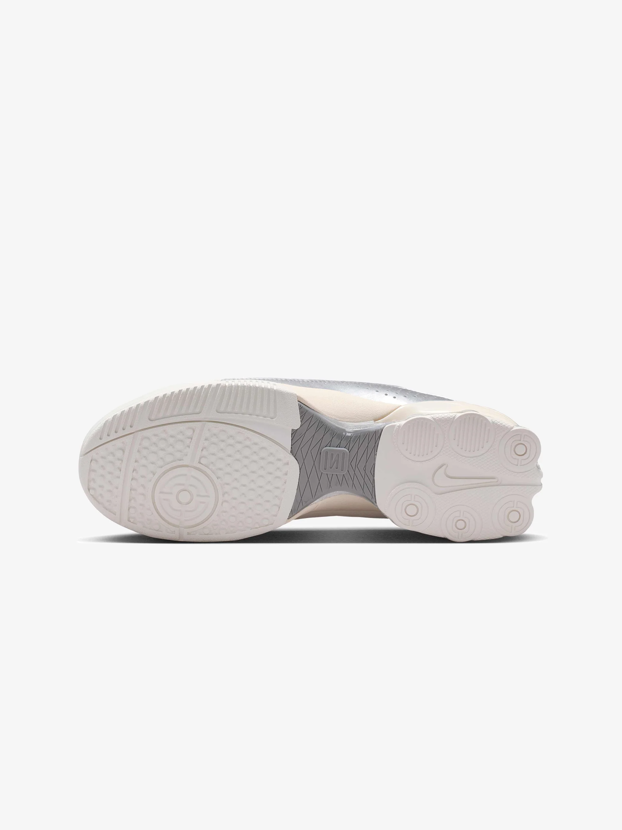 Women's Nike Total 90 Shox Magia "Sail Metallic Silver" - Image 5