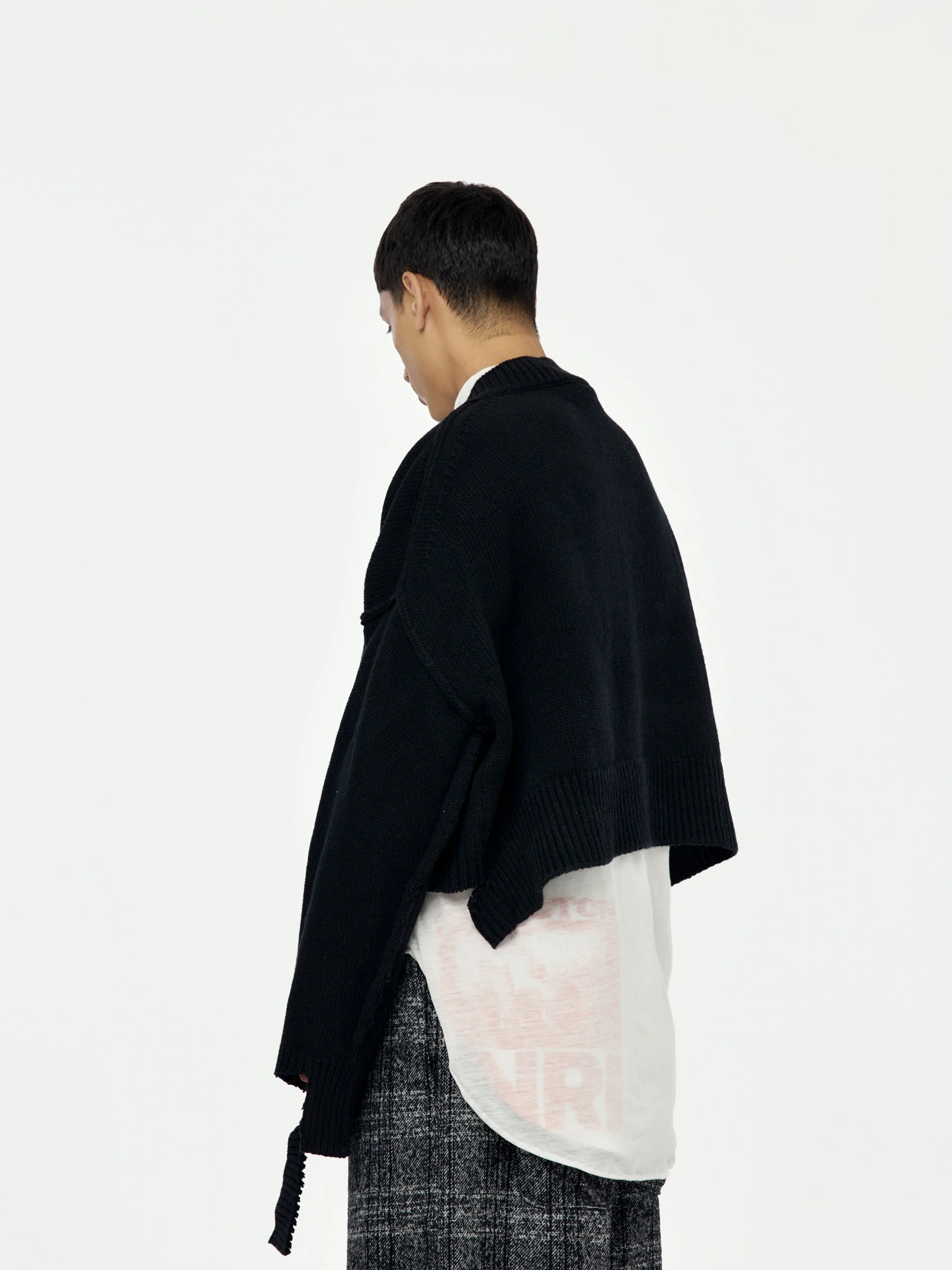 PENTA CROPPED SWEATER (Black) - Image 3