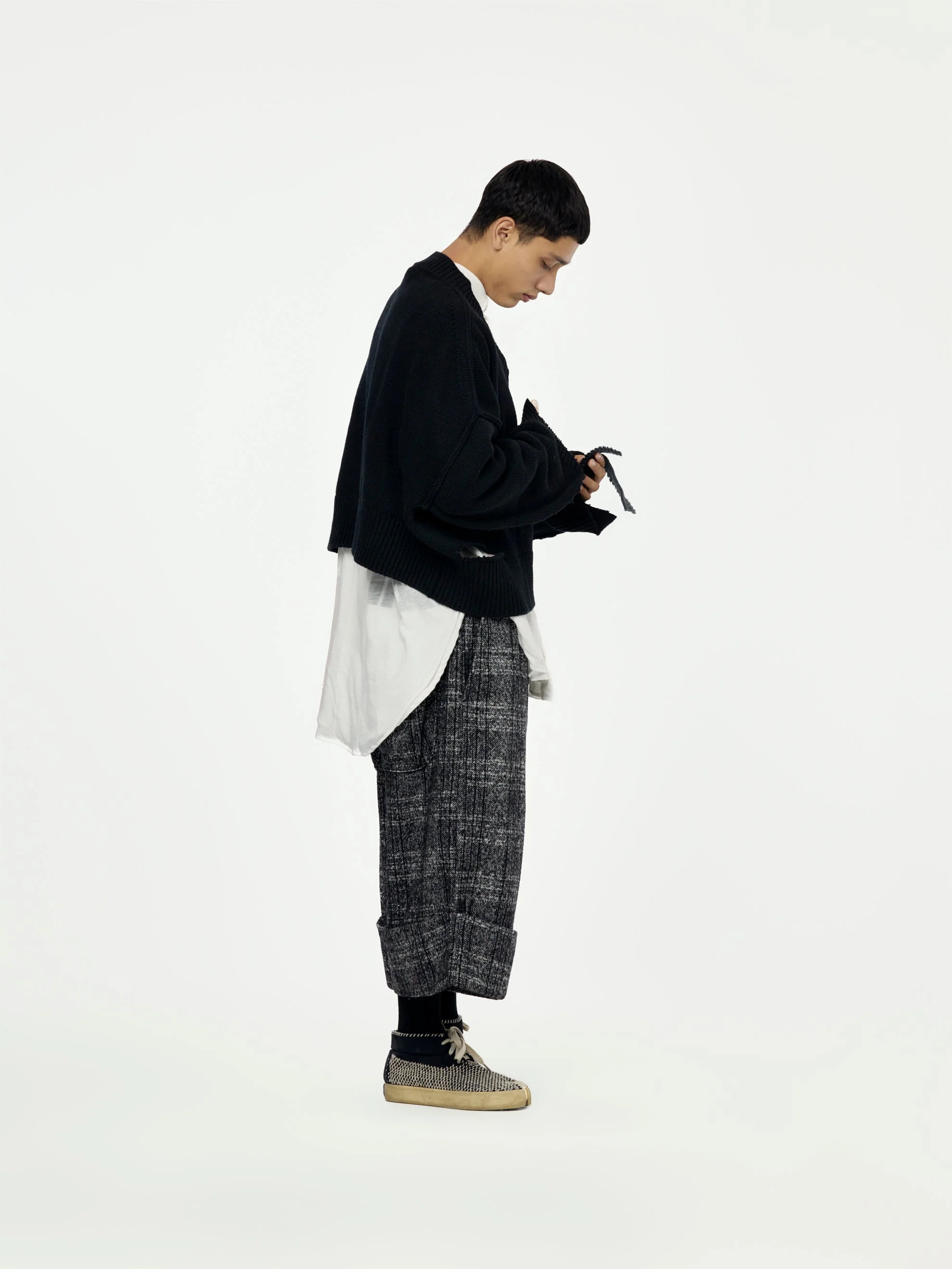 PENTA CROPPED SWEATER (Black) - Image 5