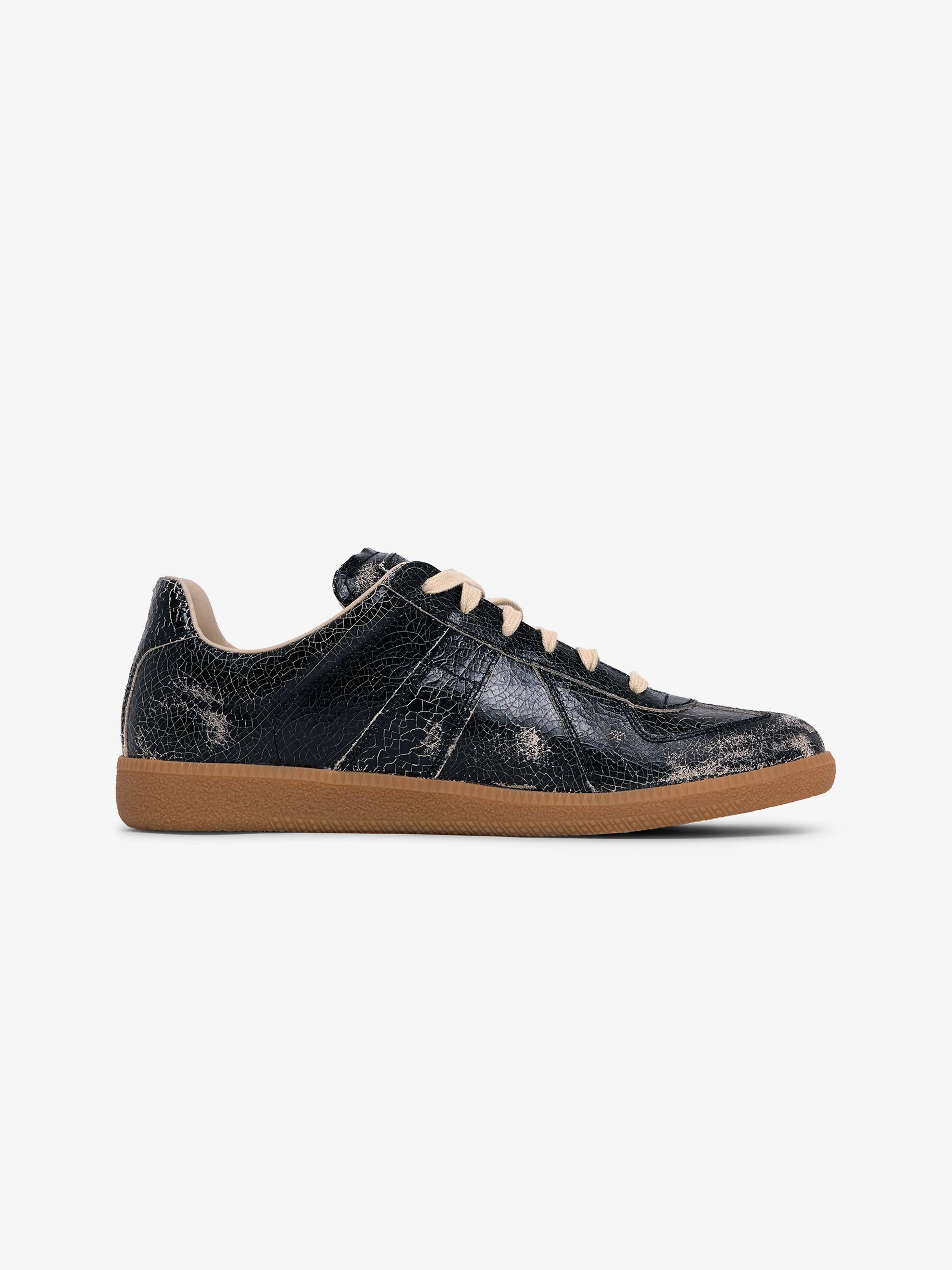 Replica (Black/White) - Image 3