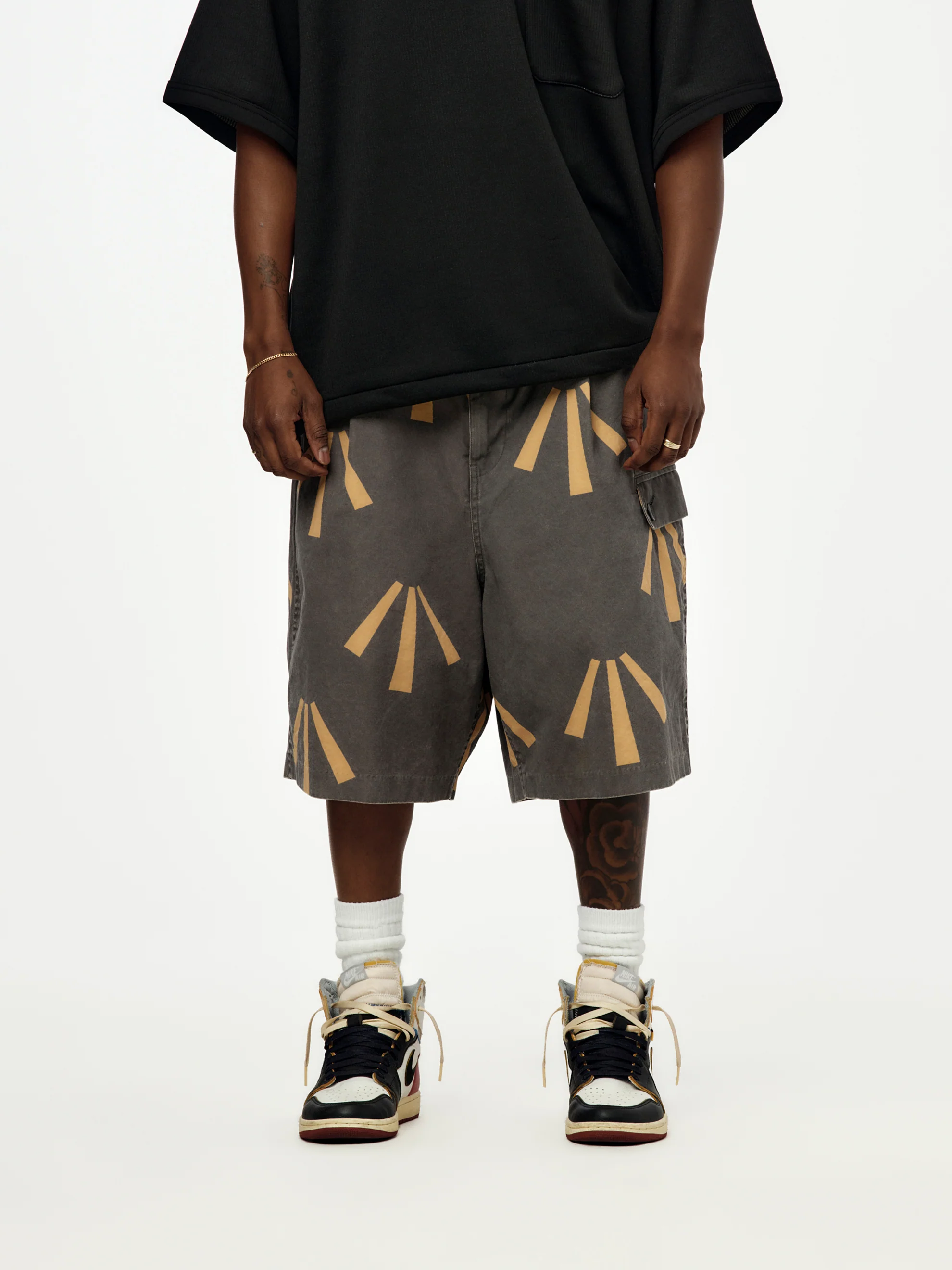 SHAW SHORT (DARK GREY)