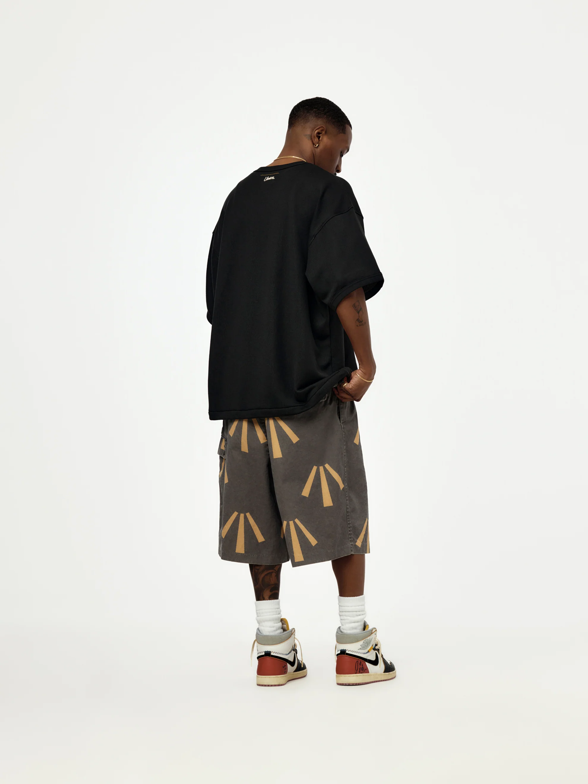 SHAW SHORT (DARK GREY) - Image 6