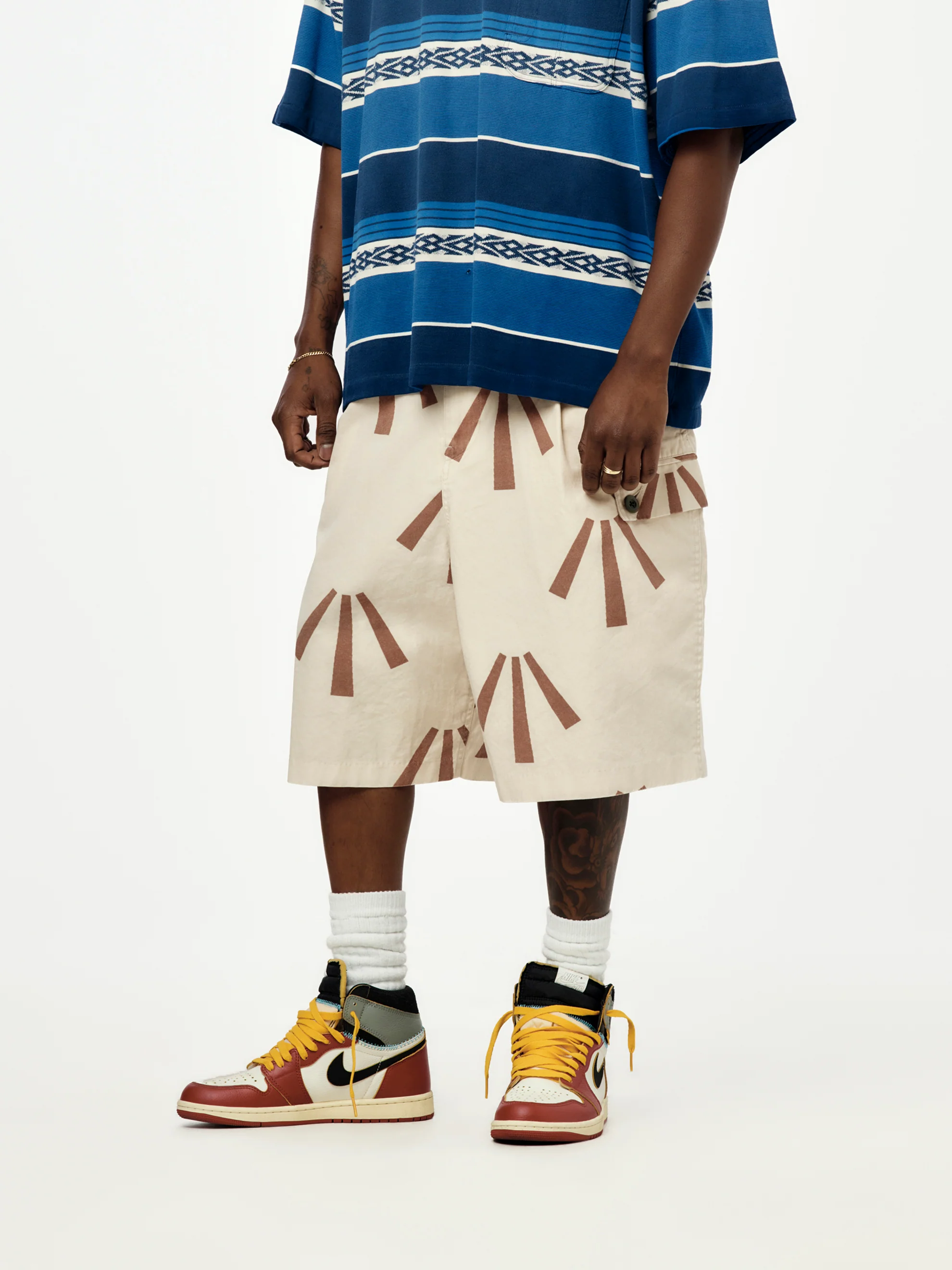 SHAW SHORT (KHAKI/ TAN)