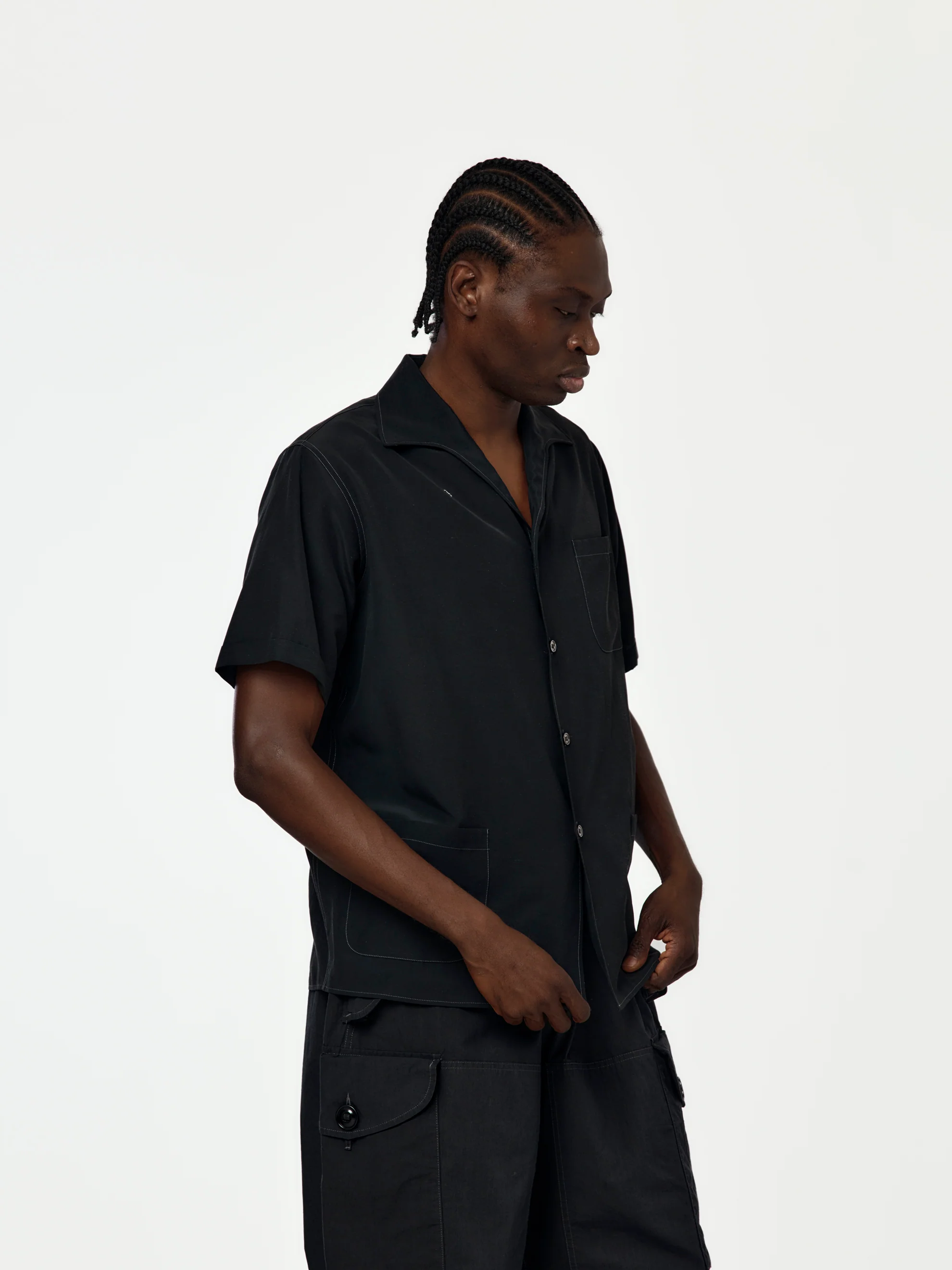 Short-Sleeved Shirt (Black) - Image 2