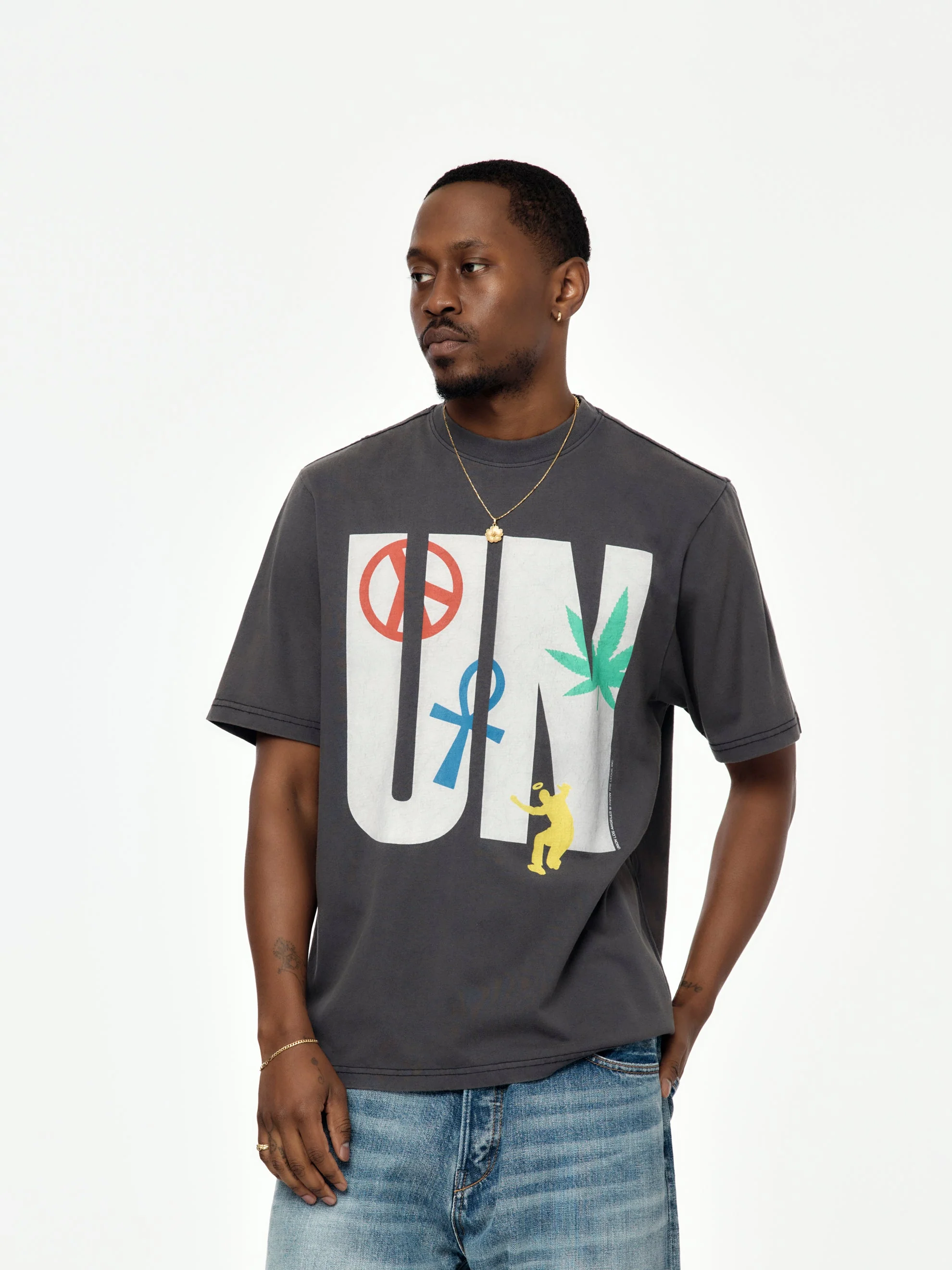Sticky Tee (Vintage Black)